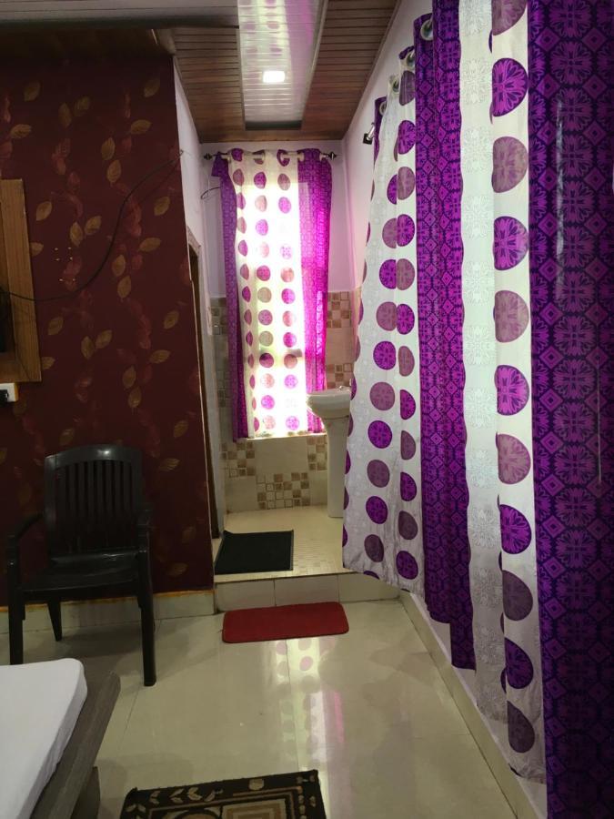 Hotel Rajvihar Пачмарай Экстерьер фото